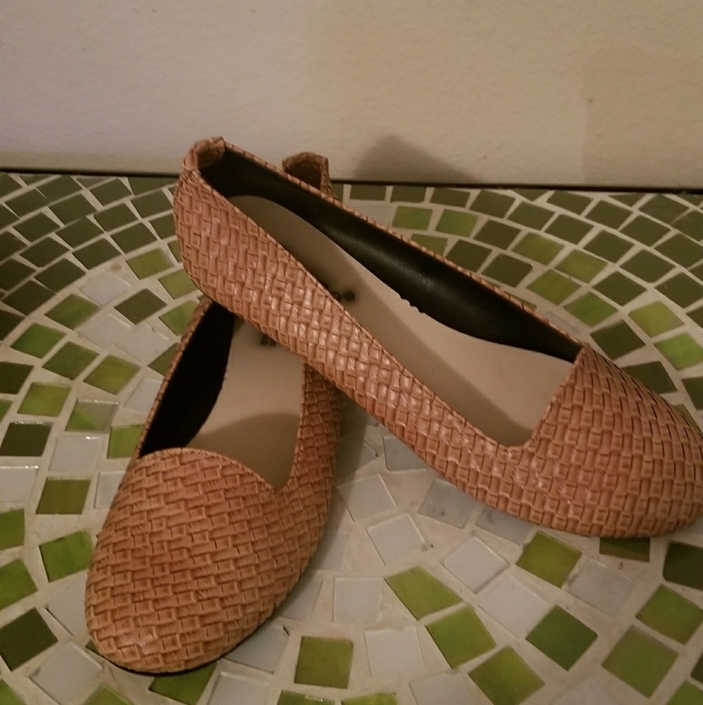 Flat Shoes